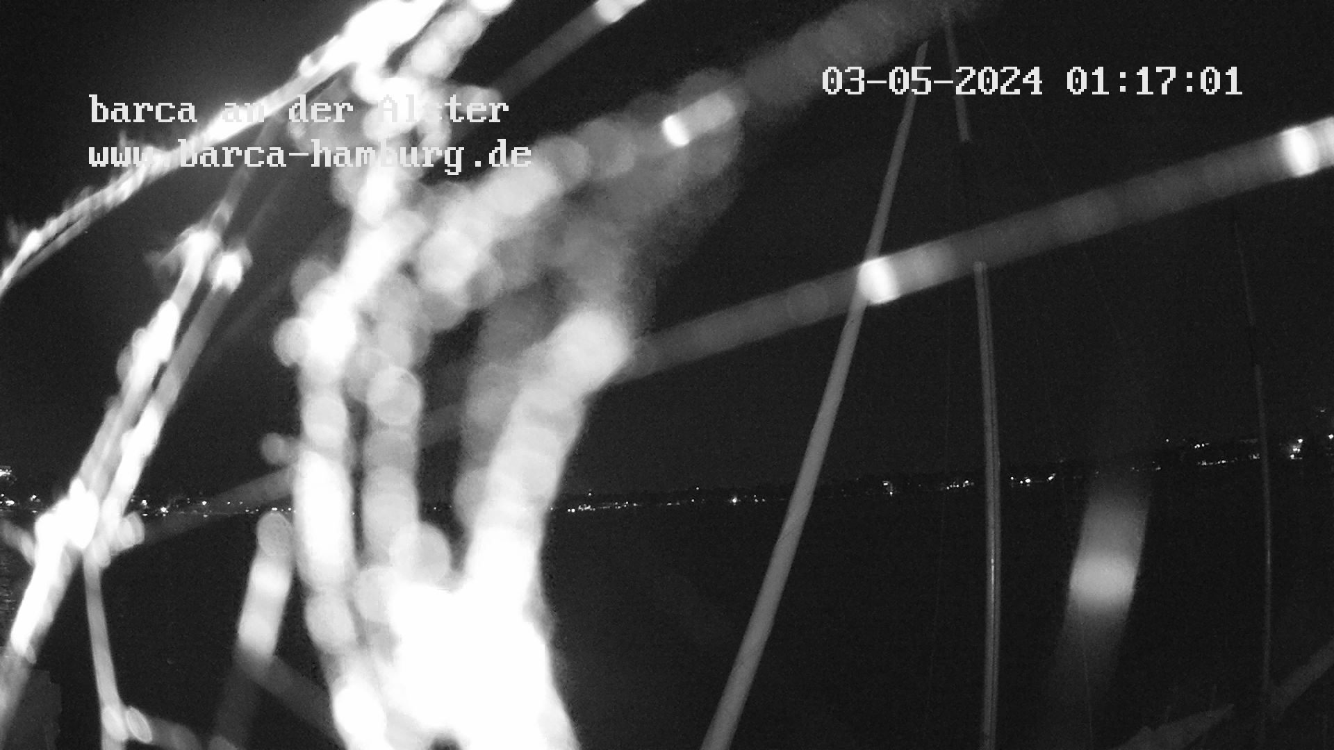 Live Webcambild von der Außenalster - barca an der Alster
